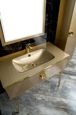 852-100-Light_Gold